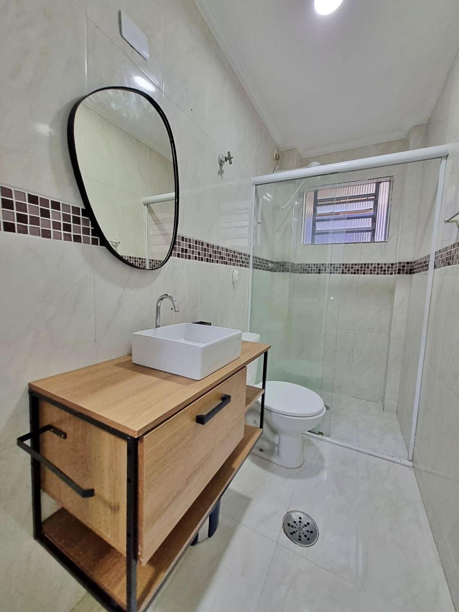 グァルジャー01 Dorm Reformado C/Ar Cond, Wi-Fi, 1 Vaga, Enseada, Prox Ao Pao De Acucarアパートメント エクステリア 写真